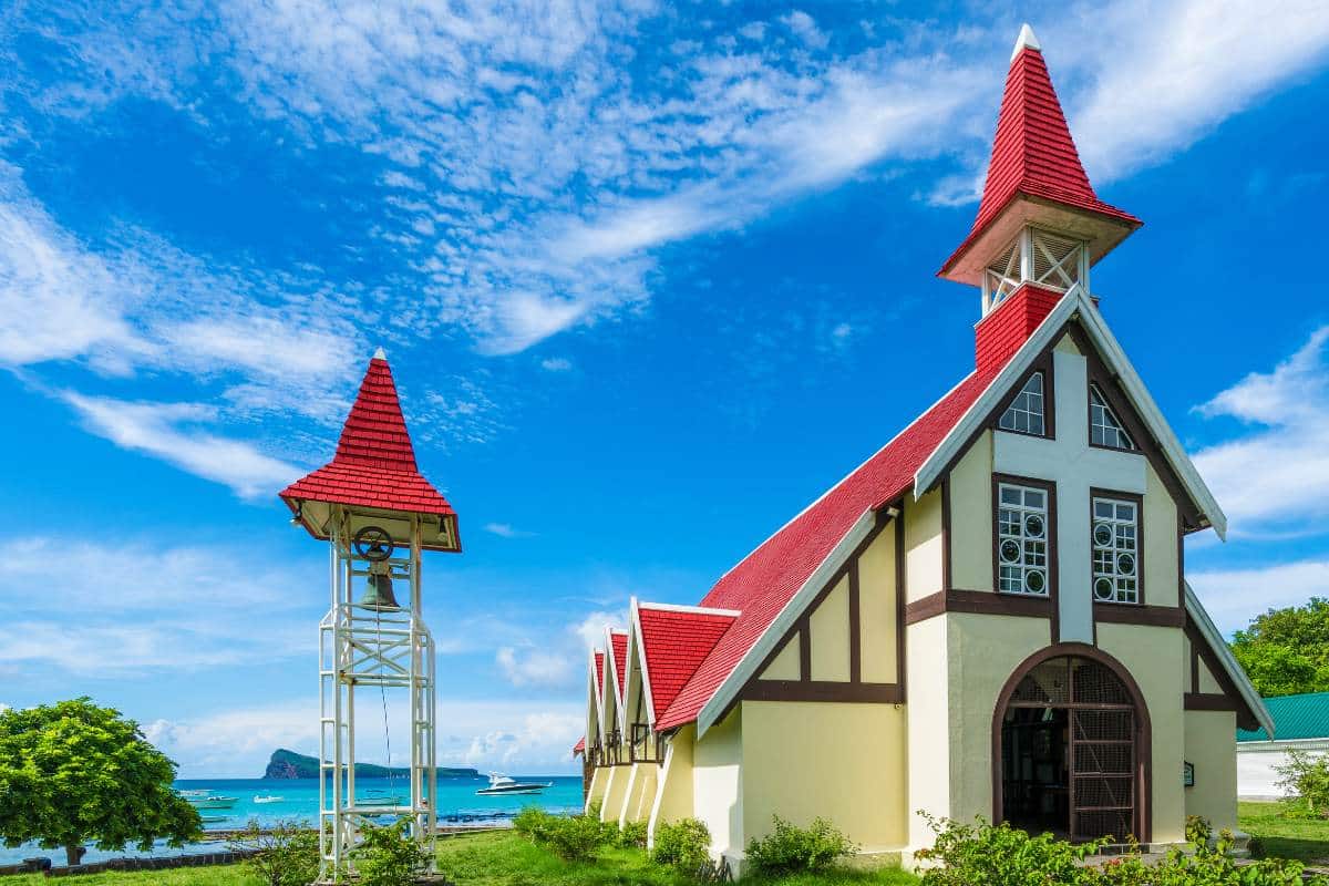 Rote Dachkirche in Grand Bay, Mauritius